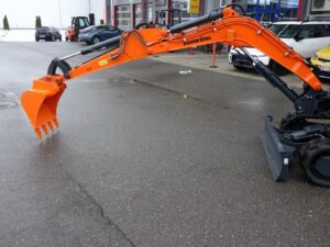 Grizzly CDM6025 2500kg Minibagger Profi 07