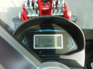 Grizzly 807 Elektro Hoflader Allrad 20