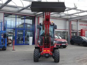 Grizzly 811T Teleskope Allrad 16