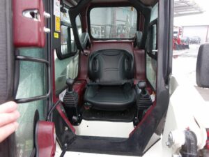 Grizzly CDM308 Kompaktlader 900 Nutzlast 09