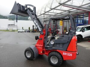 Grizzly ER1220 Allrad Kubota Motor 05