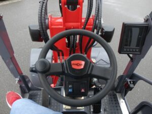 Grizzly ER1220 Allrad Kubota Motor 13