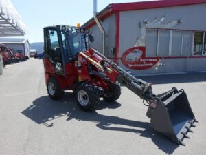 Grizzly K1000et Elektrolader Telescope 900kg Hublast 11