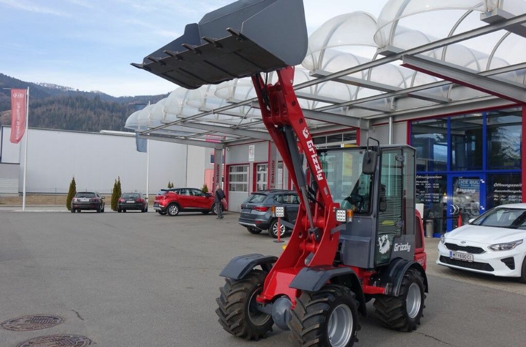 Grizzly Hoflader 808+! Allrad 2 Jahre mobile Garantie!