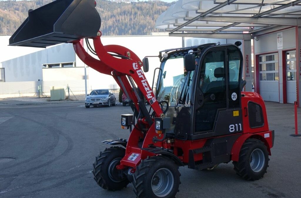 Grizzly 811Tele 4WD NEU inkl. 2 Jahre mobile Garantie